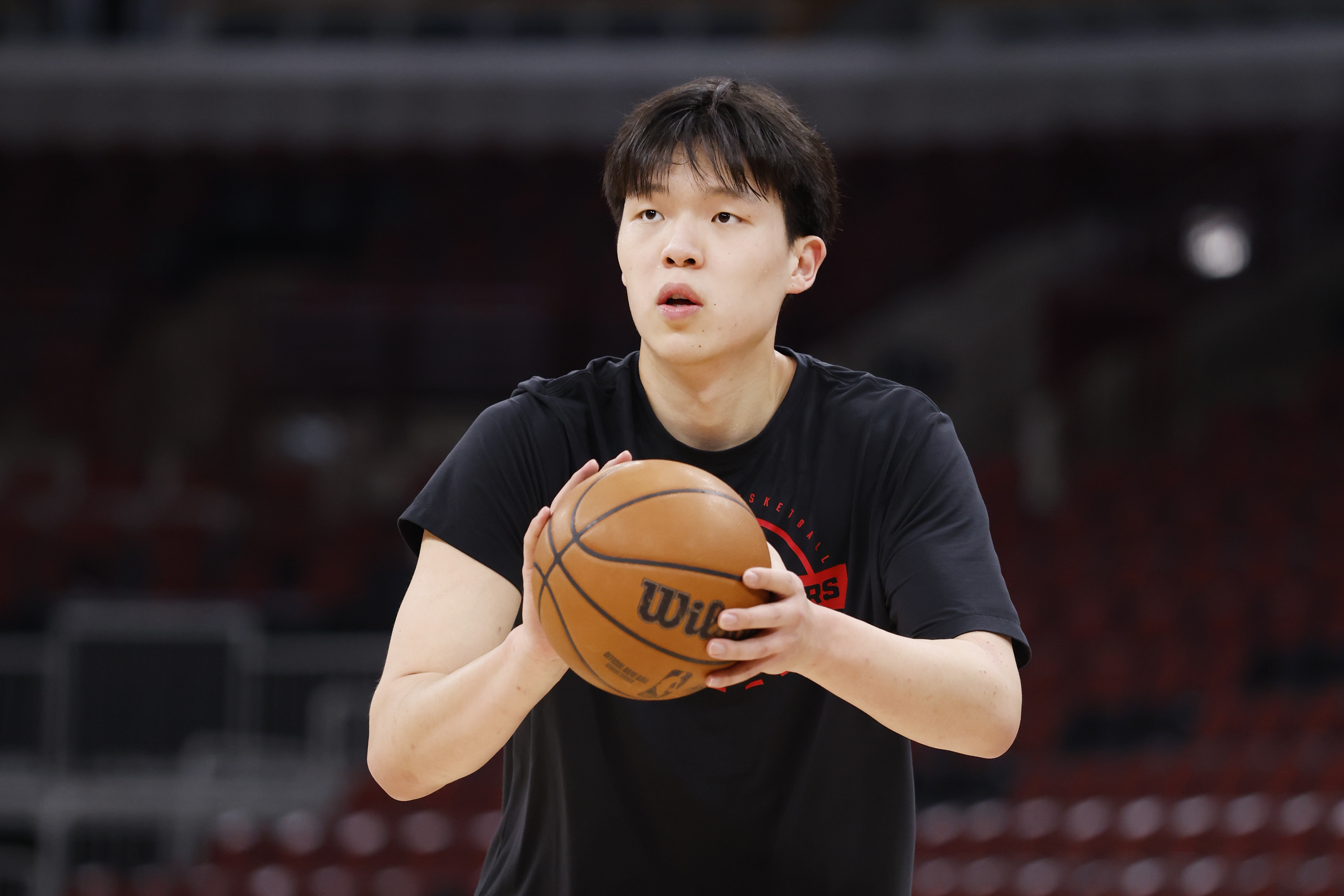 杨瀚森下半场爆发13+5+4帽 媒体人：关键看怎么用
