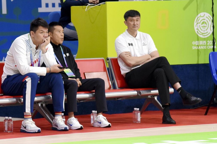 广东宏远时代终结：杜锋朱芳雨七月同步离队